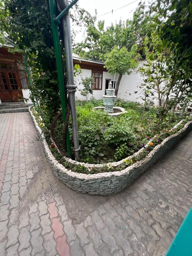 Lovely Home For You Ош Екстер'єр фото